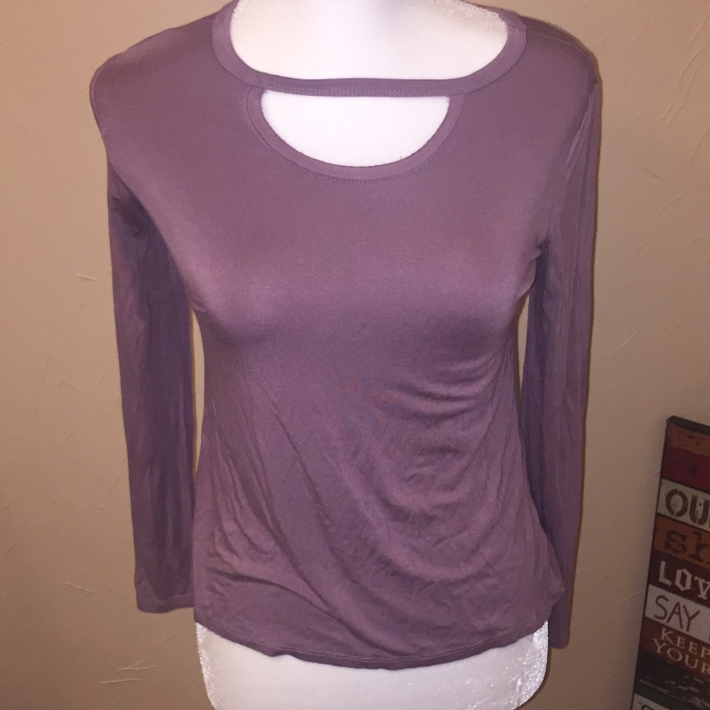 Long sleeve flowy shirt